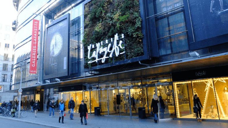 MARNI快闪店登陆柏林老佛爷，去德国旅游还不去看看嘛？
