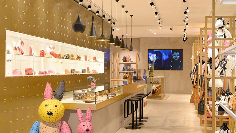 MCM慕尼黑旗舰店融汇旗下精品